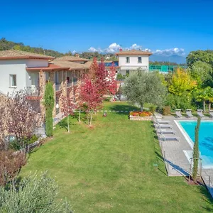 Alloggio per agriturismo Corte Aurea, Desenzano del Garda